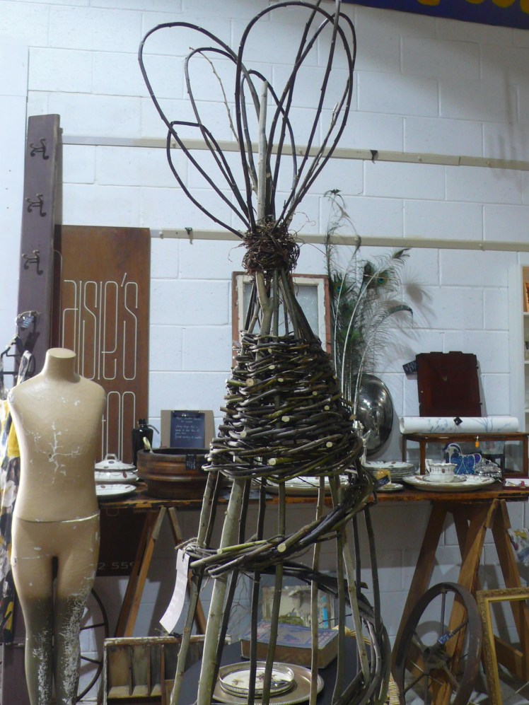 teepee-at-mill-markets